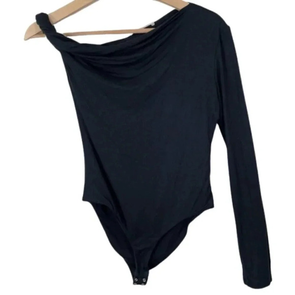 shaina mote Tops - Shaina Mote Womens Size 4 Cowl Neck Black Soft One Shoulder Bodysuit